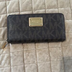 Michael Kors Brown and Gold Wallet/Card Holder